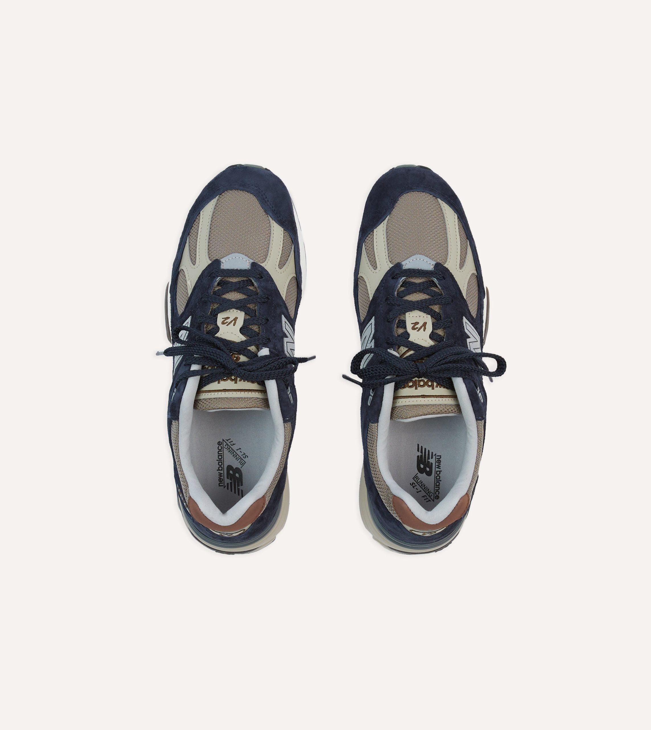 New Balance After Midnight Made in UK 991v2 Trainers - Image 4