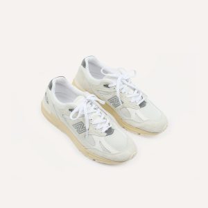 New Balance Neutral 'Elevated Essentials' Made in UK 991v2 Trainers