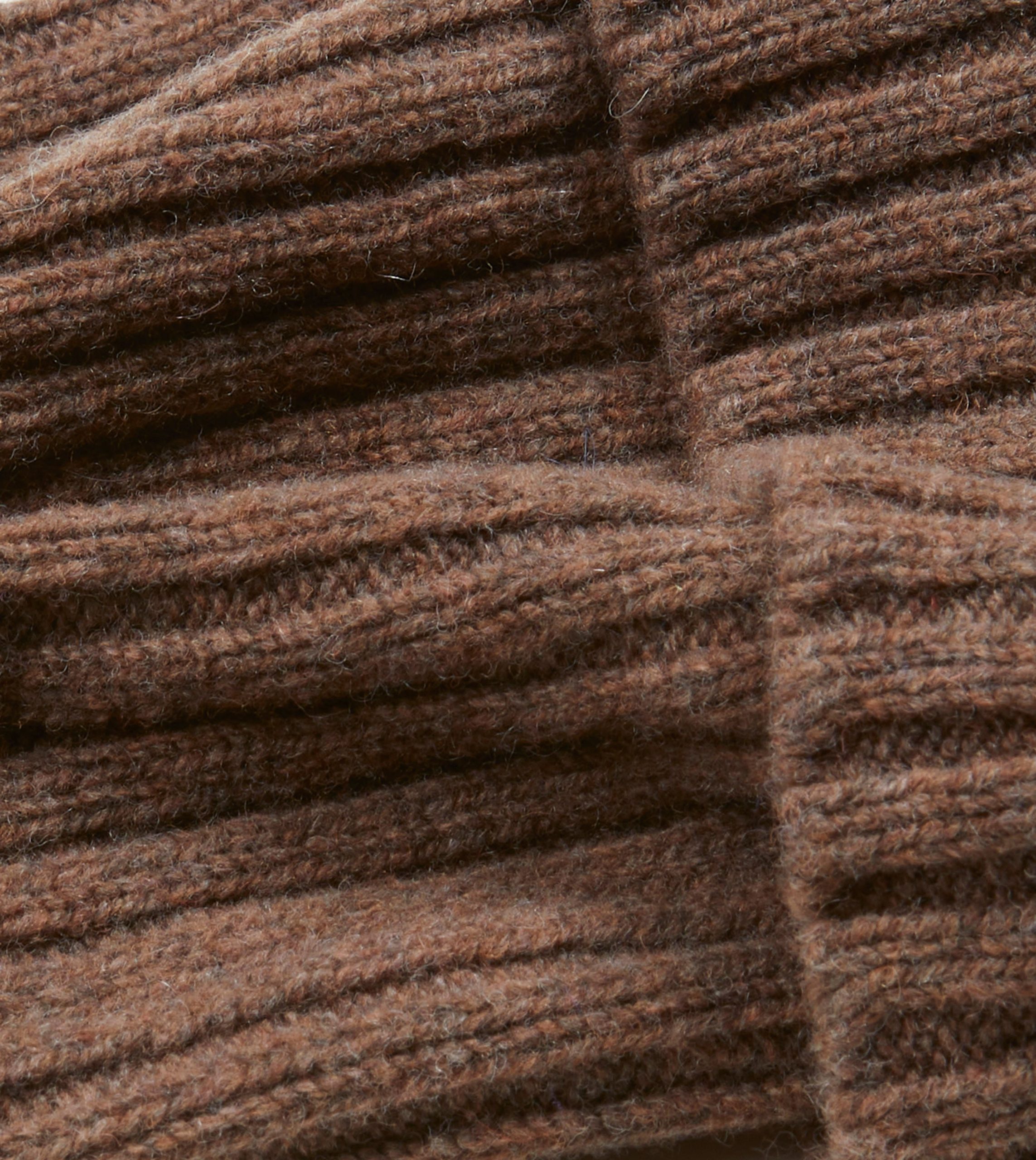 Brown Lambswool Ribbed Knit Cap - Image 2